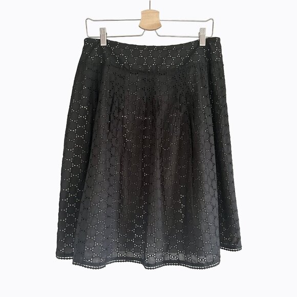 Ann Taylor Black Eyelet Midi Skirt Sz 8 Pleated Embroidered Y2K 90s Cottagecore - Picture 2 of 11